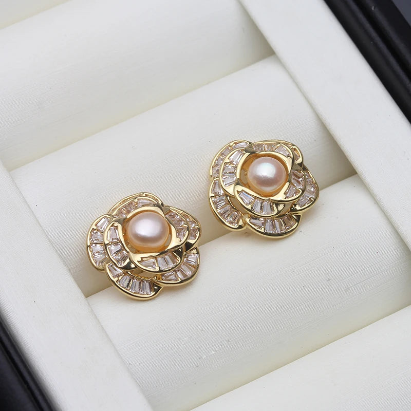 Pearl Simple Stud Earrings