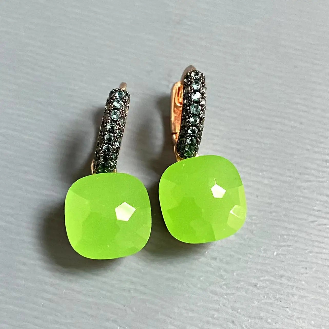 Classic Nudo Earrings Zircon With Black Gun Plated