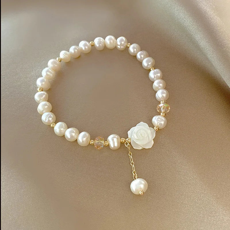 Korean Fashion Natural Pearl Flower Bracelet