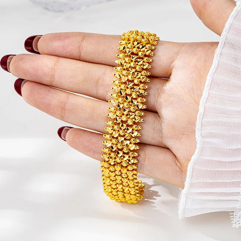 Luxury Gold Ball Love Bracelet