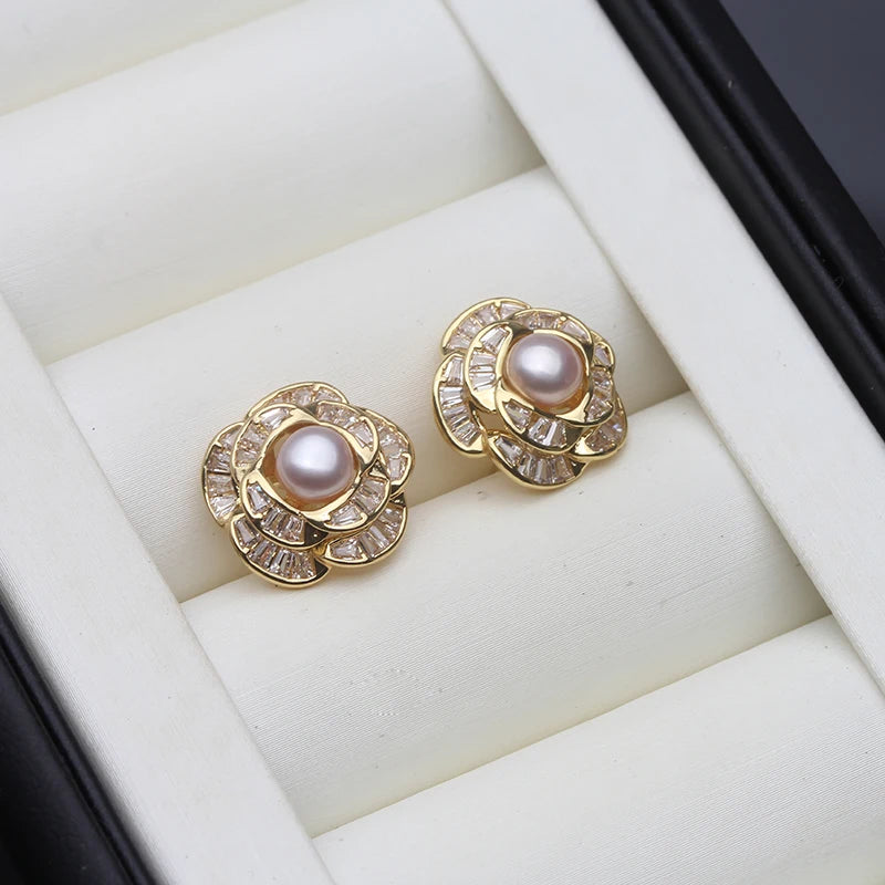 Pearl Simple Stud Earrings